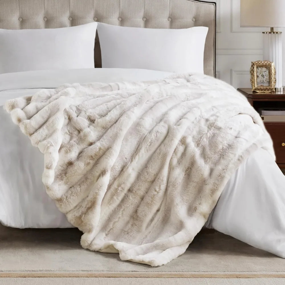 Frost Fox Fluffy Soft Blankets